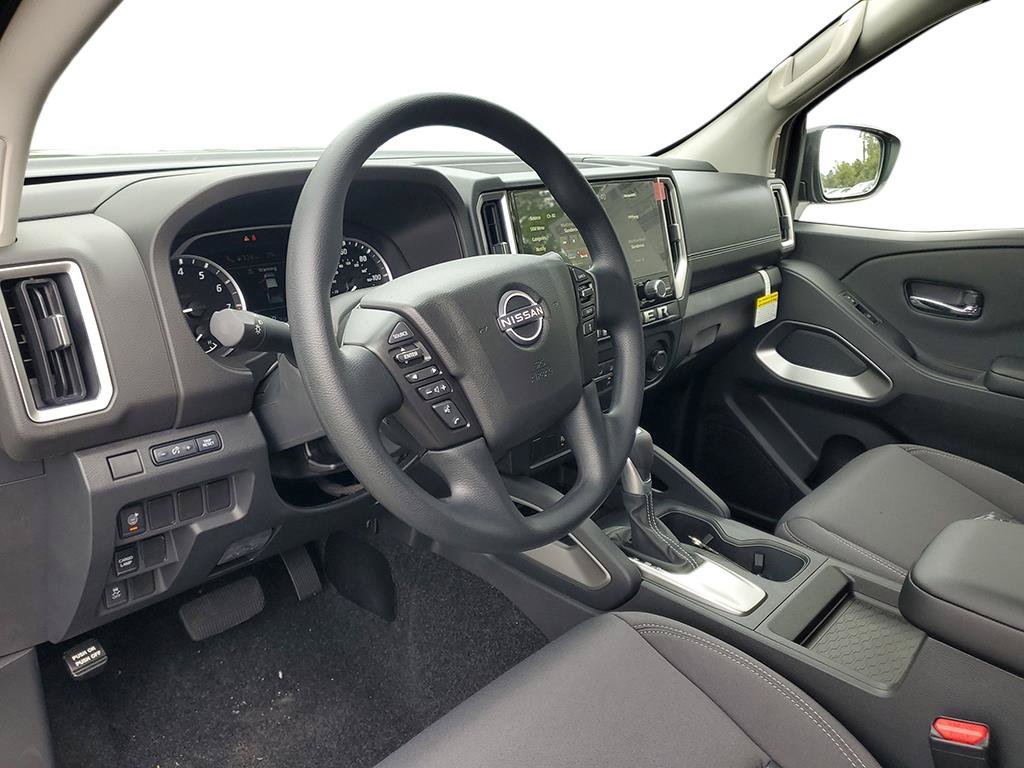 New 2027 Nissan Frontier SV RWD image 9