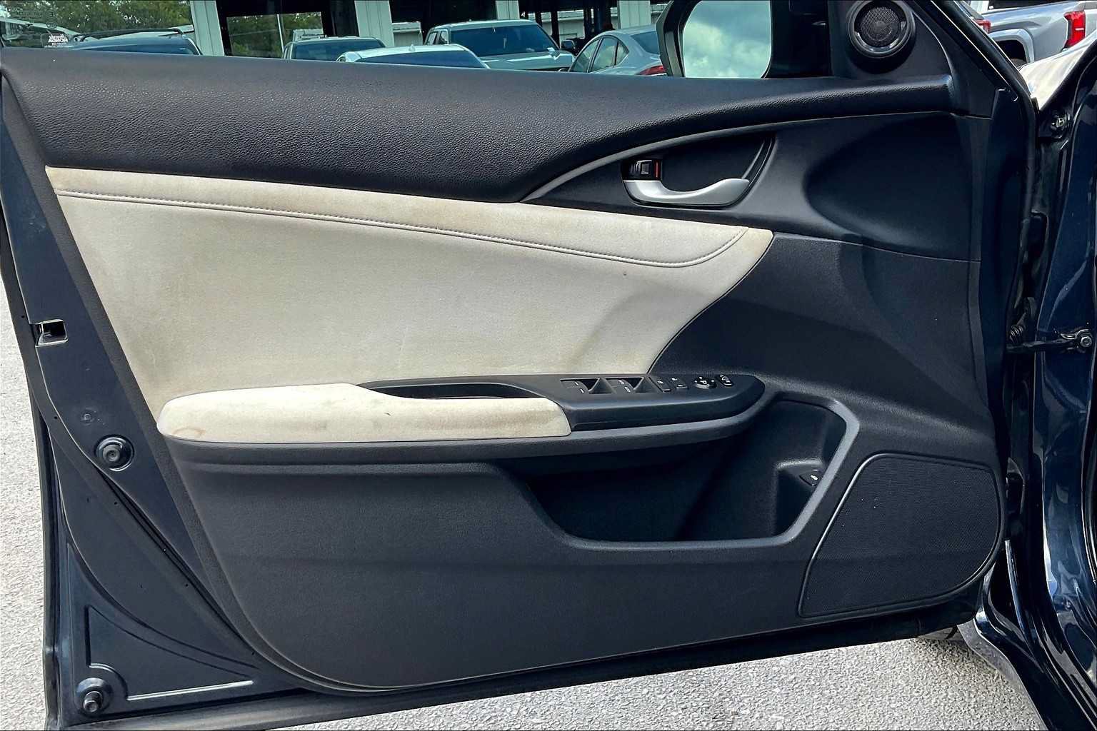 Used 2020 Honda Insight EX image 21