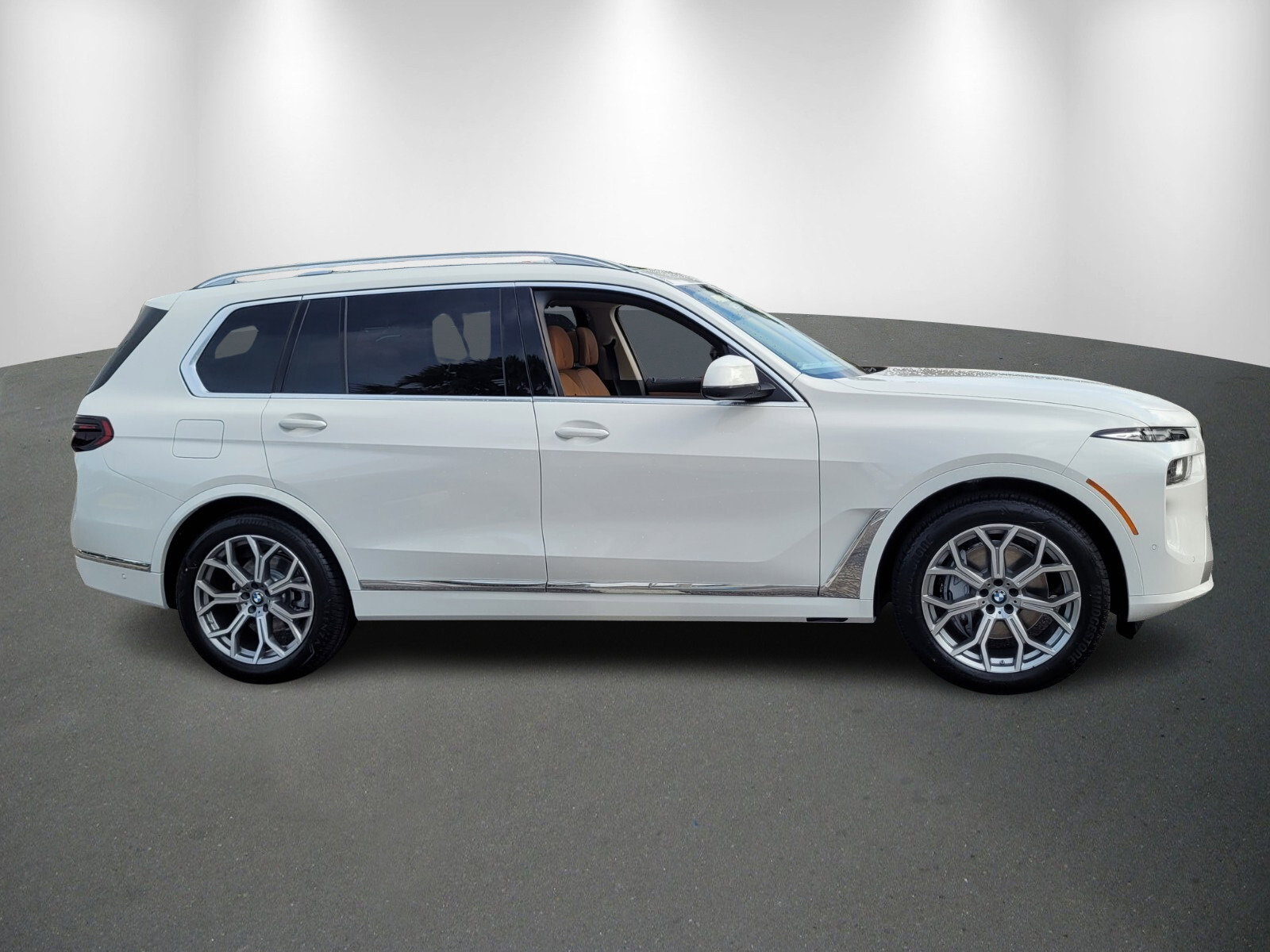 New 2026 BMW X7 xDrive40i w/ Premium Package image 8