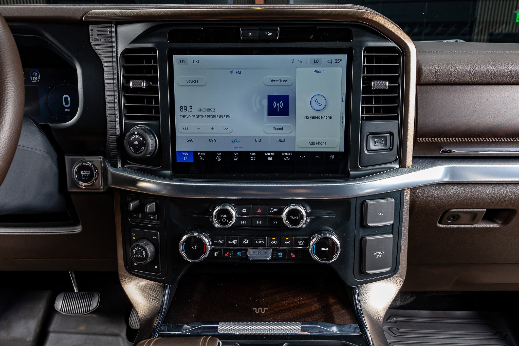 Used 2025 Ford F150 King Ranch w/ FX4 Off-Road Package image 24