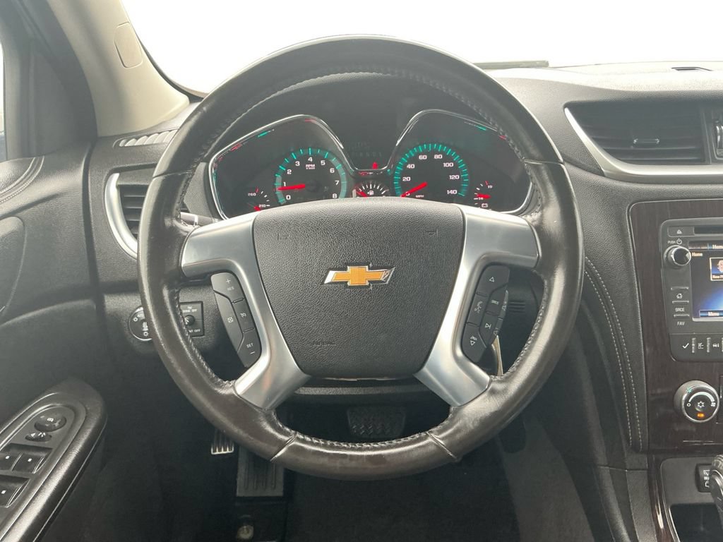 Used 2017 Chevrolet Traverse LT FWD image 18