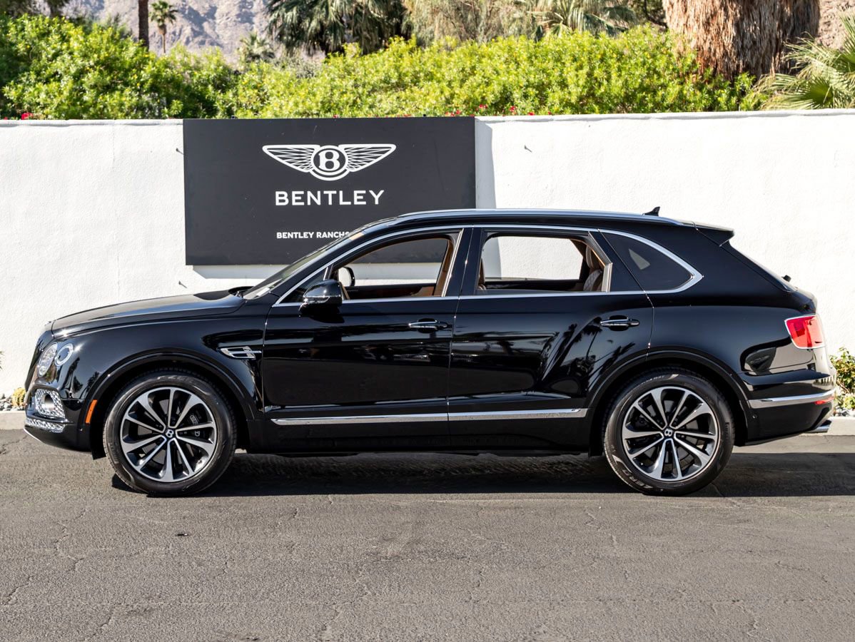 Used 2018 Bentley Bentayga image 5