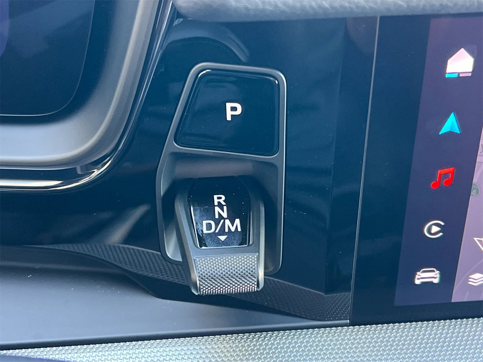 Certified 2025 Porsche Cayenne image 26