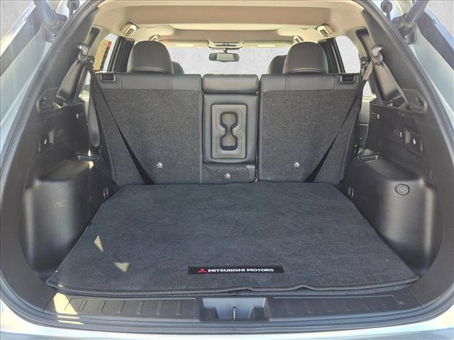 Used 2024 Mitsubishi Outlander SE FWD image 6