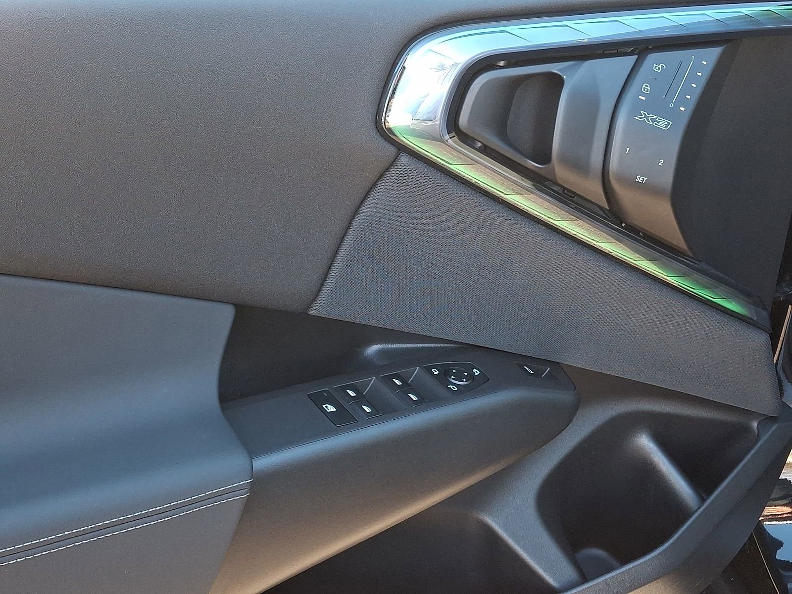 Used 2025 BMW X3 xDrive30i w/ Premium Package image 8