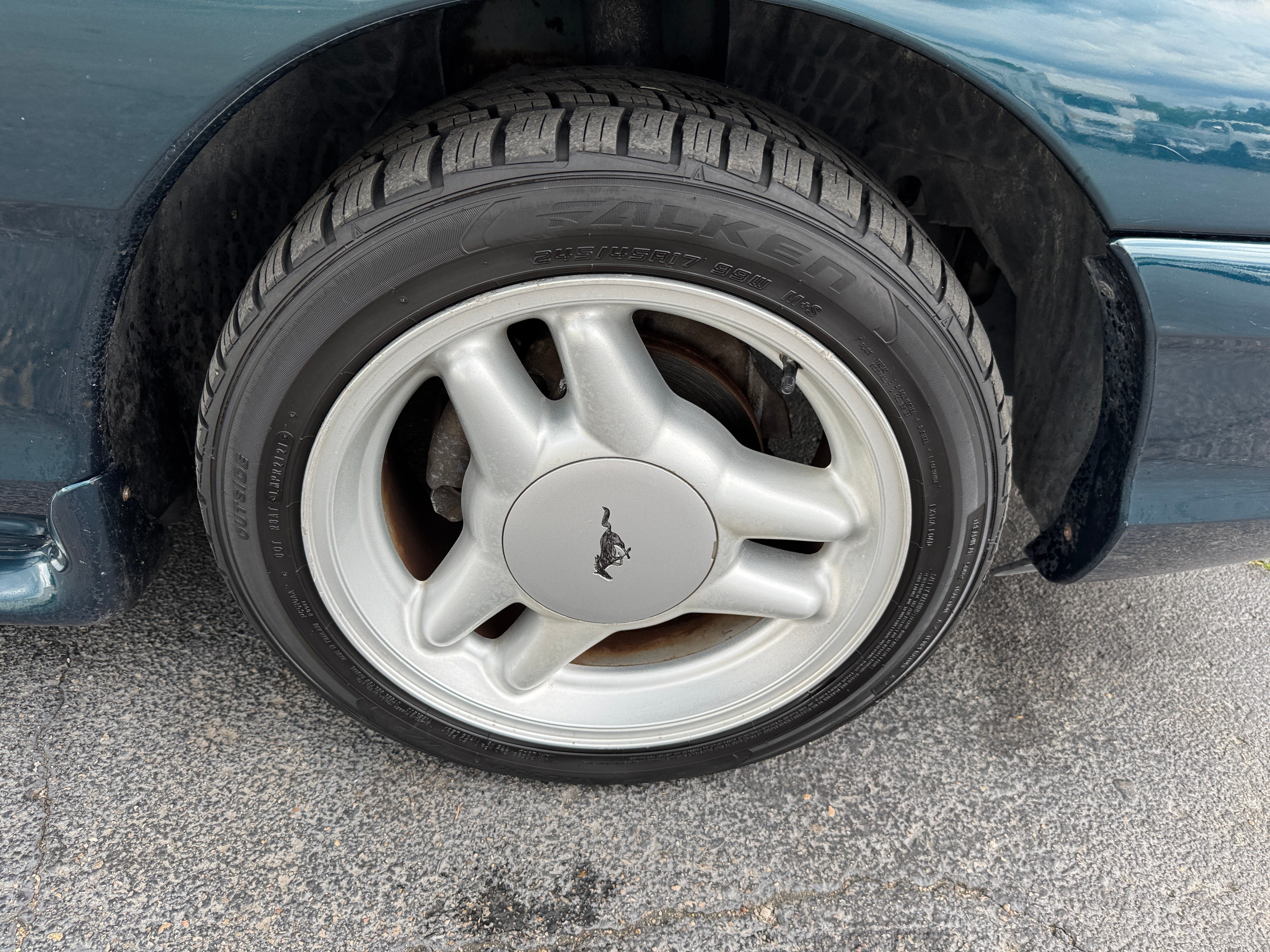 Used 1995 Ford Mustang GT RWD image 26