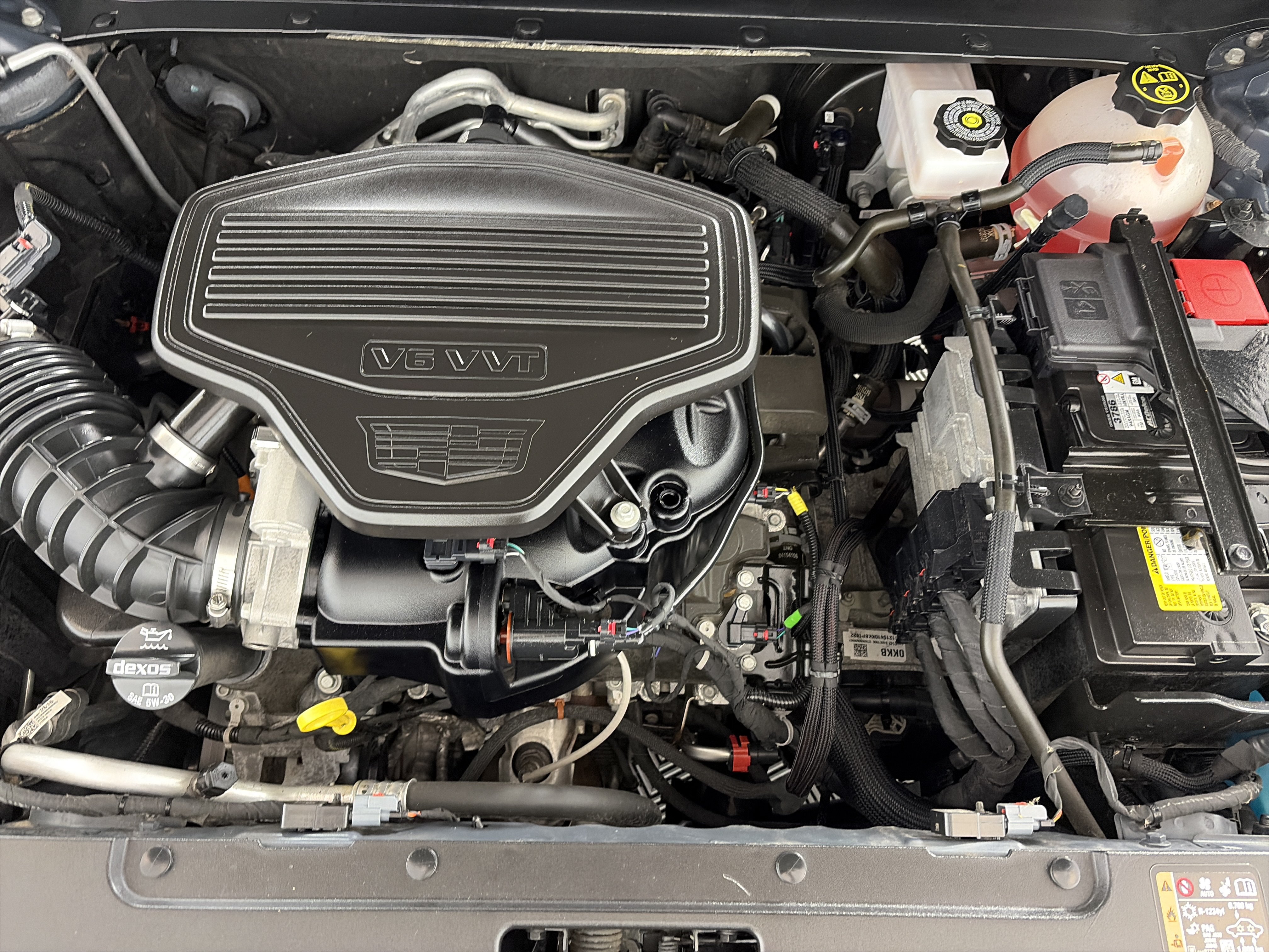 Used 2021 Cadillac XT6 Sport AWD/4WD image 12