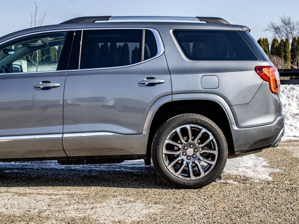 Used 2020 GMC Acadia Denali w/ Technology Package image 44