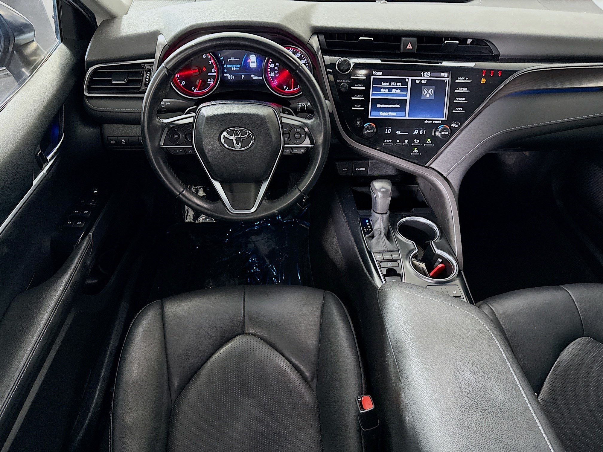 Used 2020 Toyota Camry XSE FWD image 17