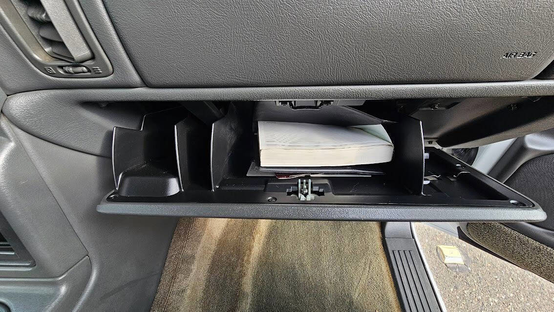 Used 2004 Chevrolet Silverado 2500 LT w/ Skid Plate Package image 32