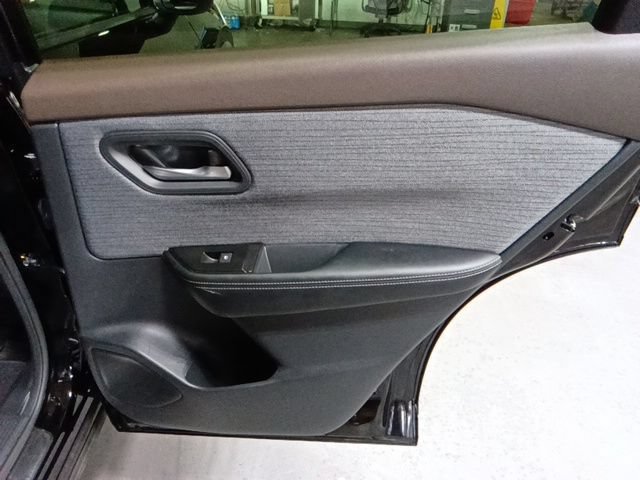 Certified 2023 Nissan Rogue SV AWD/4WD image 20