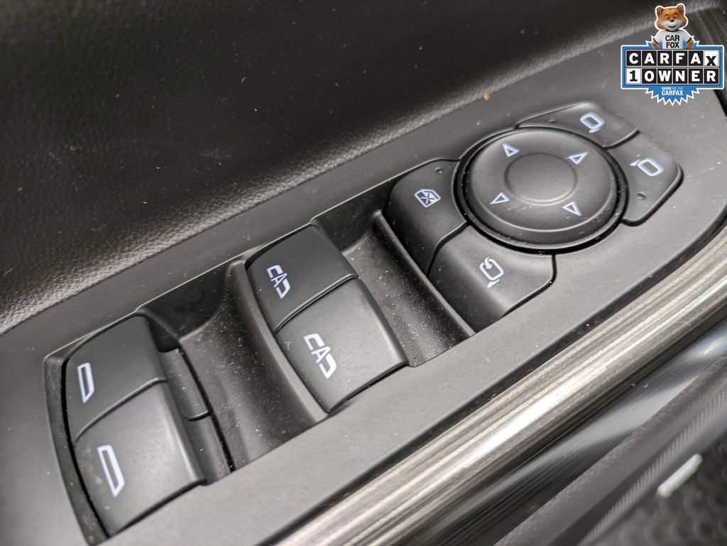 Used 2023 GMC Acadia SLT w/ Technology Package image 10