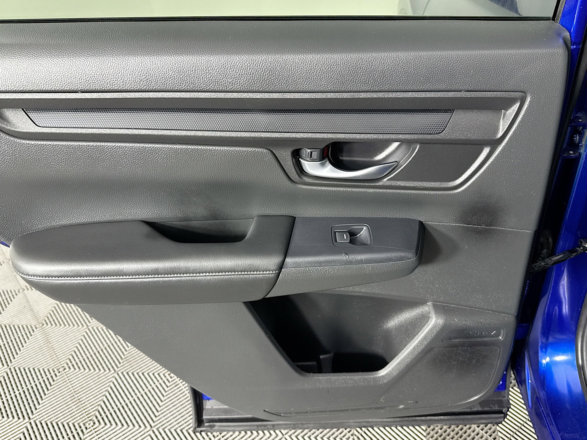 Used 2024 Honda CR-V EX image 44