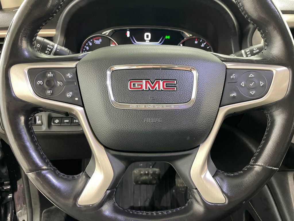 Certified 2021 GMC Acadia Denali w/ Denali Ultimate Package AWD/4WD image 7