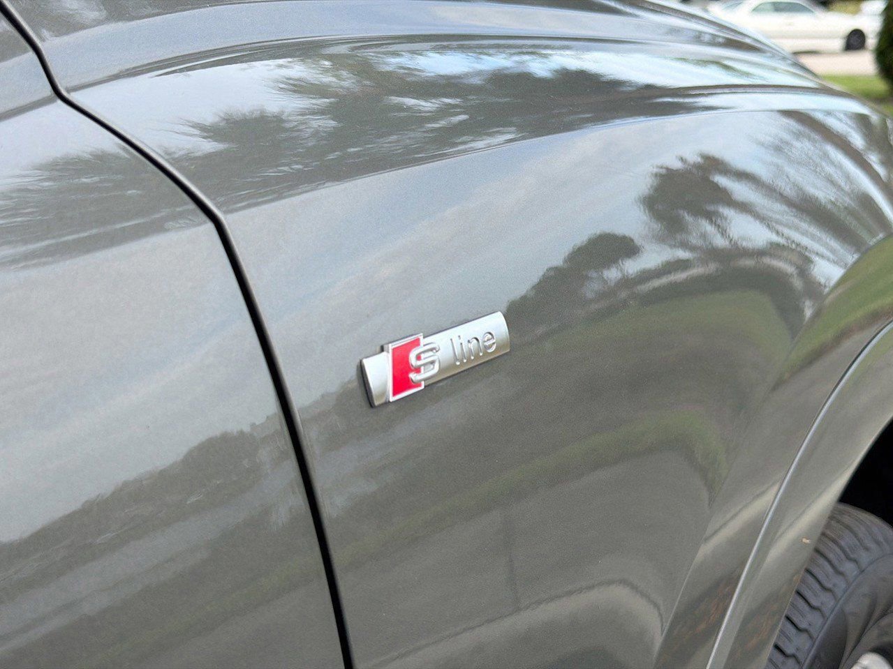 Used 2020 Audi Q3 2.0T Premium w/ Convenience Package image 46