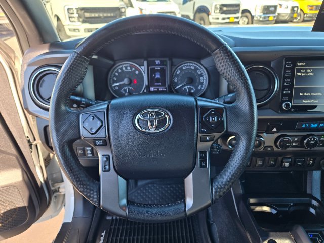 Used 2021 Toyota Tacoma TRD Off-Road w/ Technology Package AWD/4WD image 20