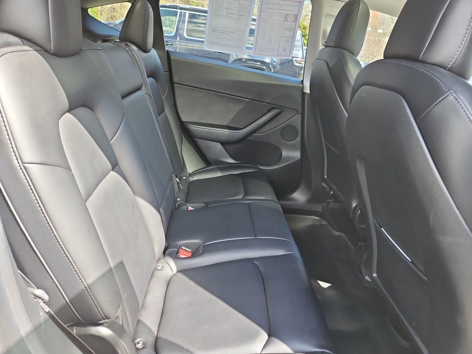 Used 2021 Tesla Model Y Long Range image 17