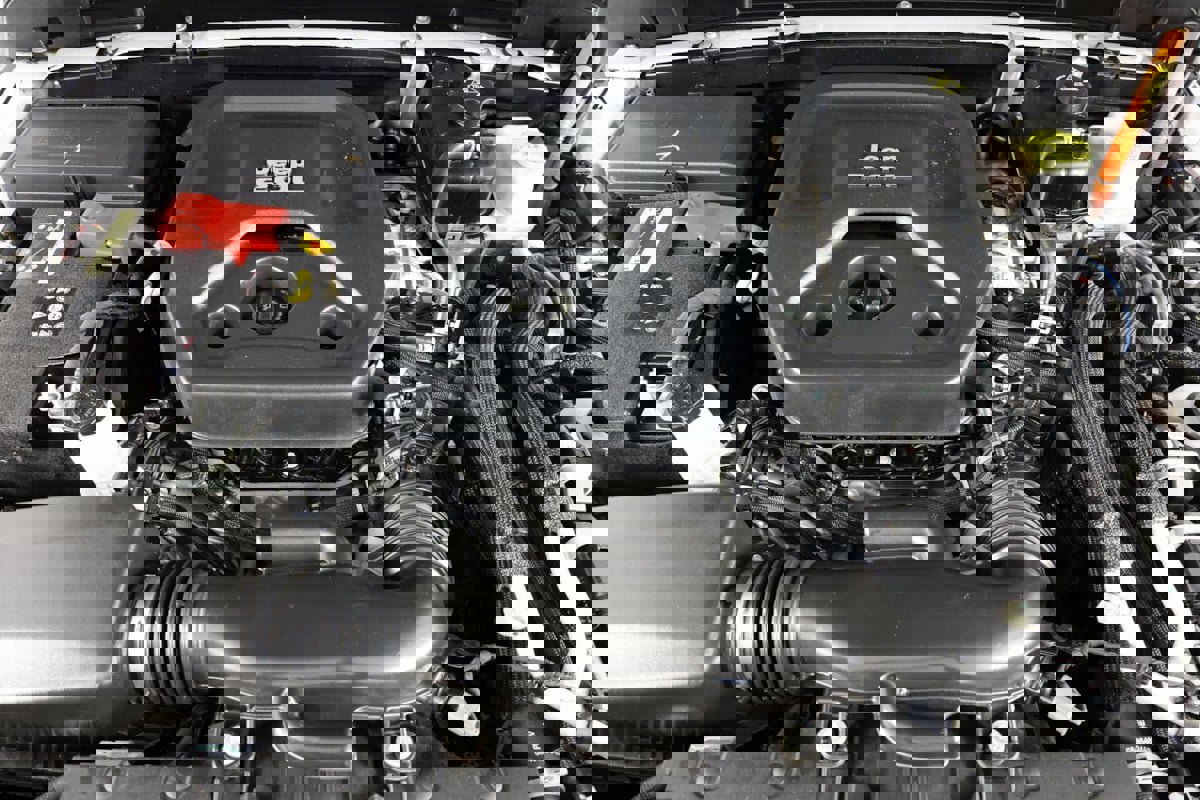 Used 2022 Jeep Wrangler Unlimited Rubicon 4xe w/ Safety Group image 36