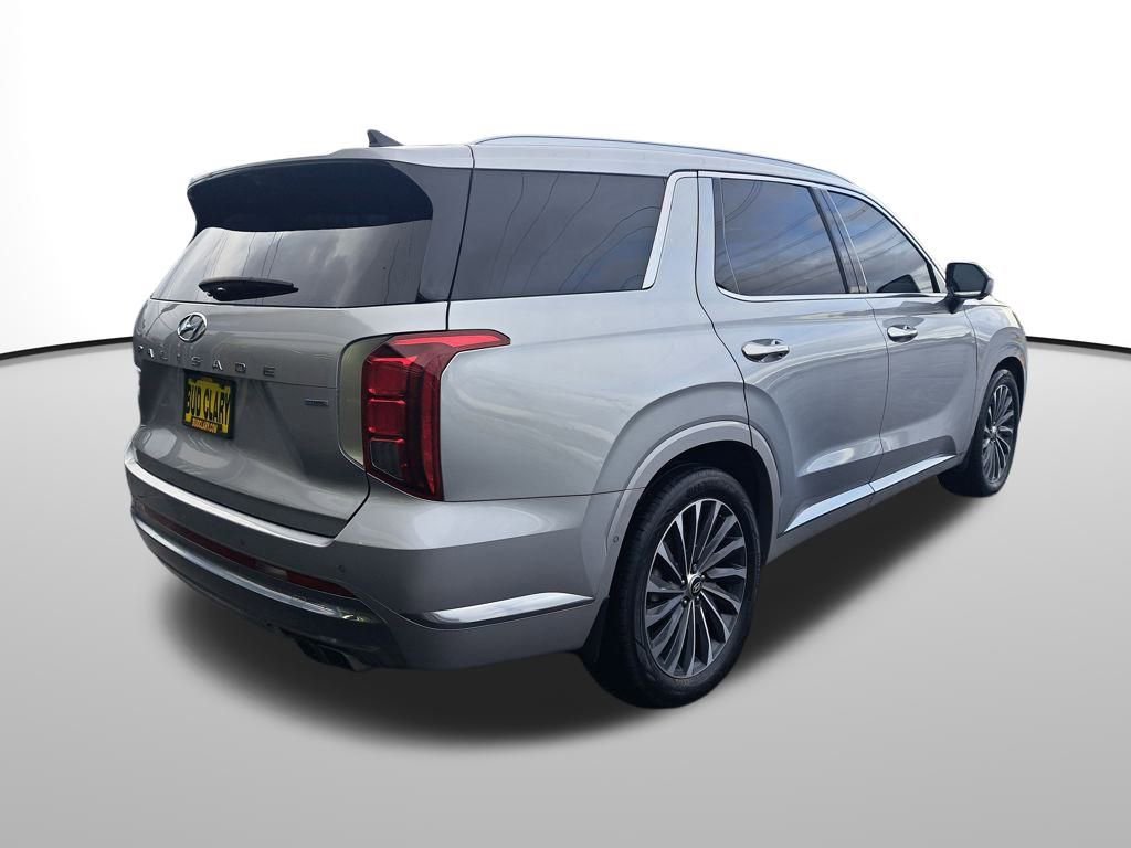 Used 2023 Hyundai Palisade Calligraphy w/ Cargo Package image 6