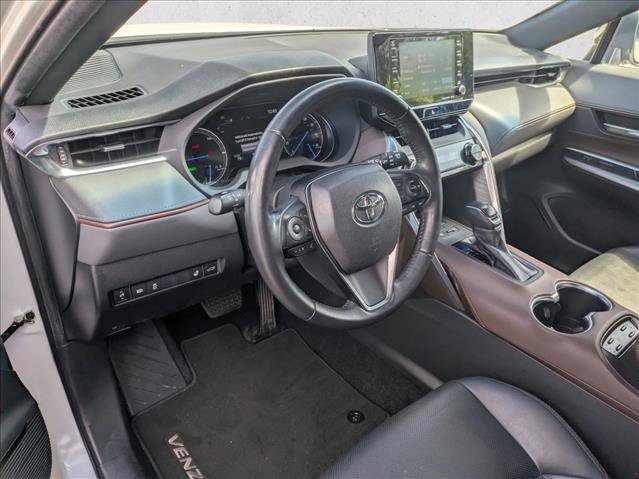 Used 2021 Toyota Venza XLE w/ Softex Package AWD/4WD image 9