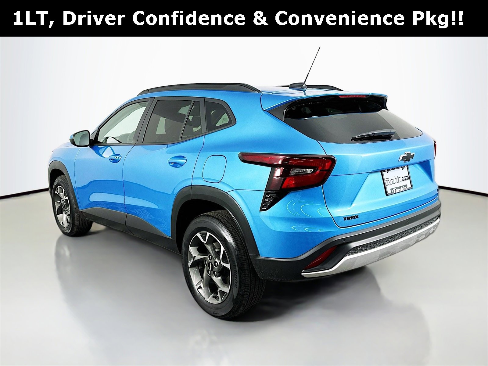 Used 2025 Chevrolet Trax LT w/ Driver Confidence Package image 6