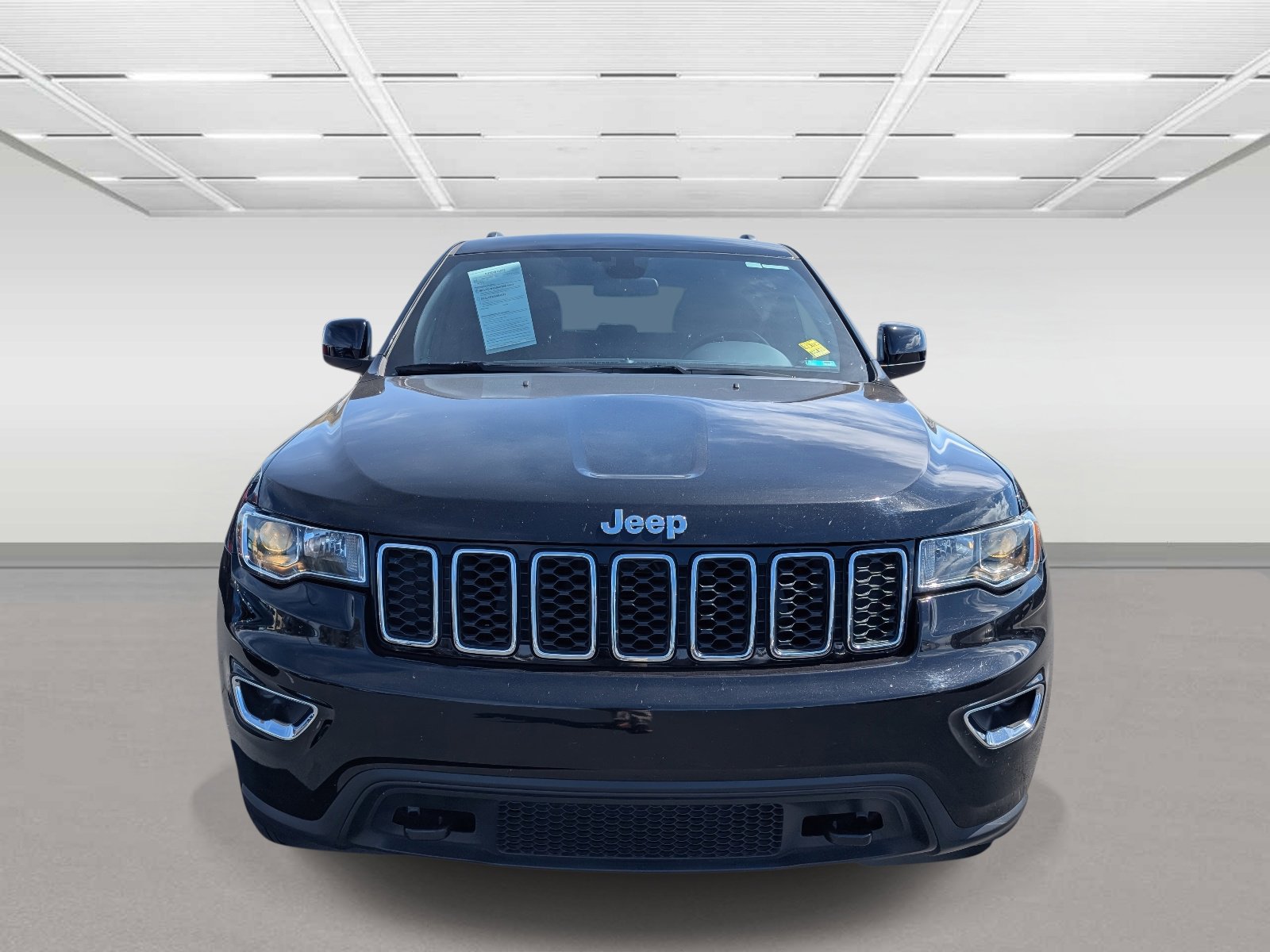 Used 2021 Jeep Grand Cherokee Laredo AWD/4WD image 8