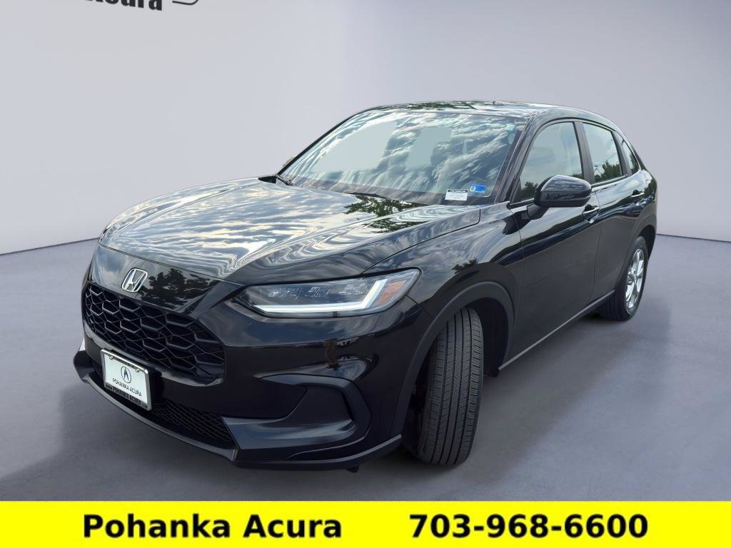 Used 2023 Honda HR-V LX image 3