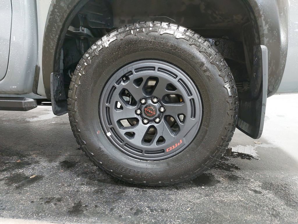 Certified 2025 Nissan Frontier PRO-4X w/ Pro Convenience Package image 32