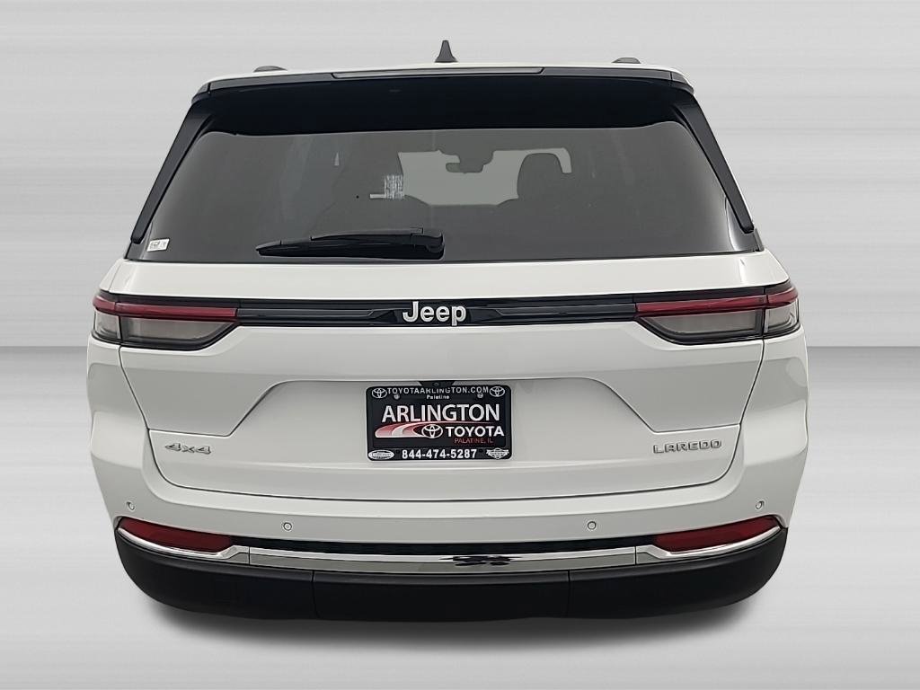 Used 2025 Jeep Grand Cherokee Laredo X w/ Luxury Tech Group I AWD/4WD image 6