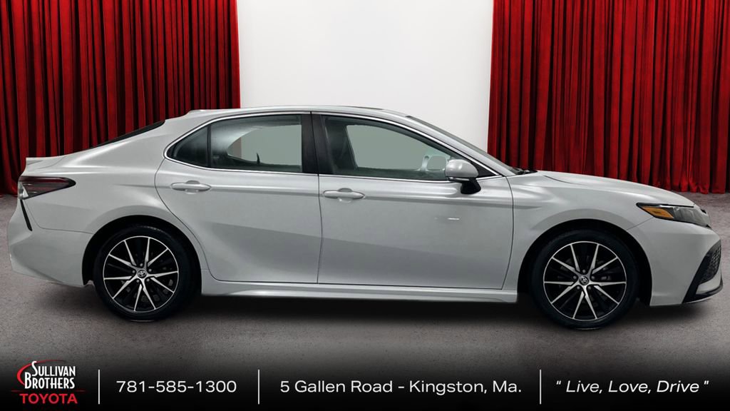 Certified 2023 Toyota Camry SE w/ Cold Weather Package image 4