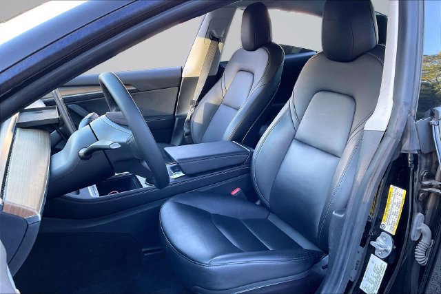 Used 2022 Tesla Model 3 Performance AWD/4WD image 26