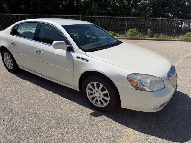 Used 2011 Buick Lucerne CXL FWD image 40