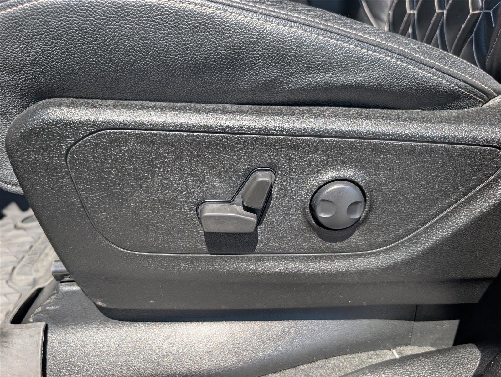 Used 2022 RAM 1500 Big Horn AWD/4WD image 23