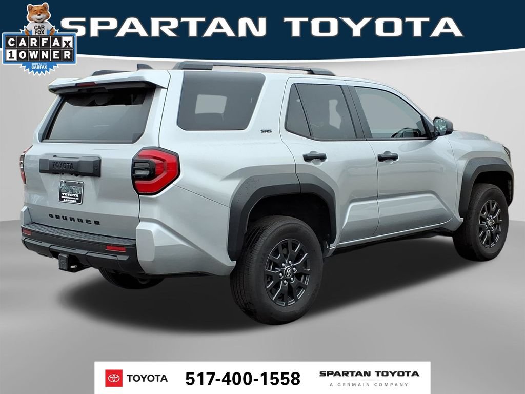 Used 2025 Toyota 4Runner SR5 AWD/4WD image 7