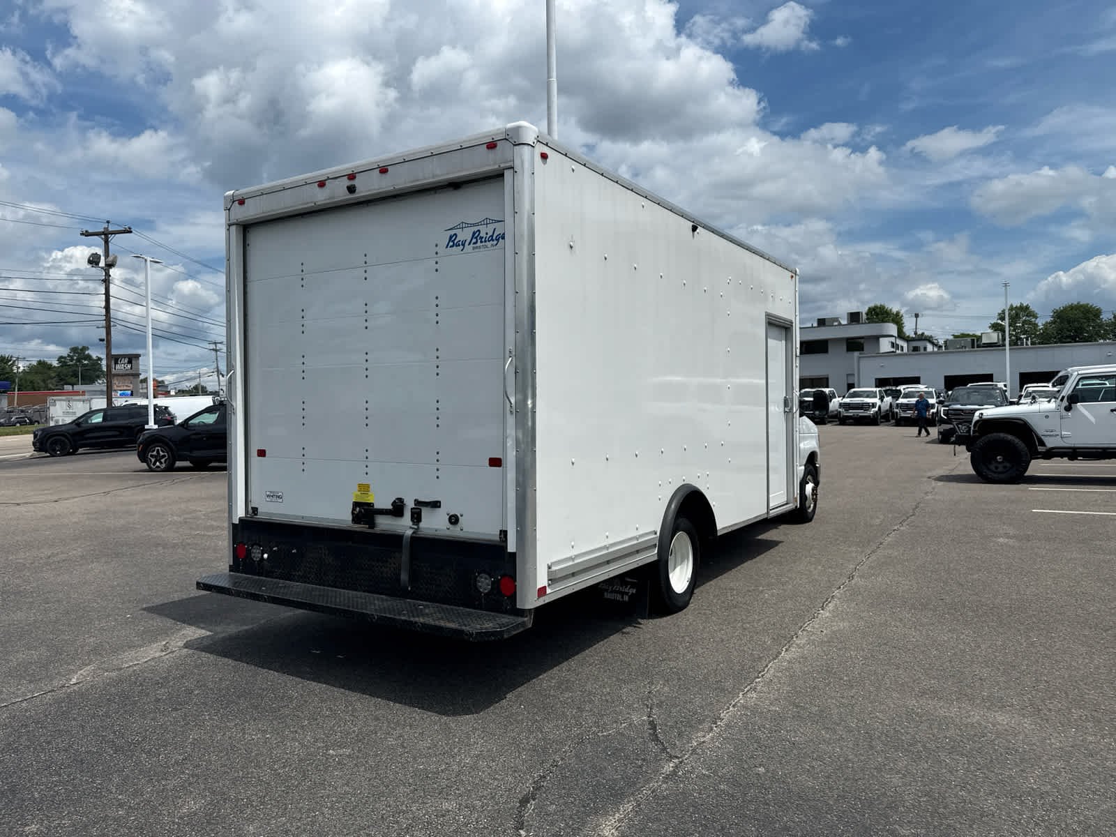 Used 2024 Ford E-350 and Econoline 350 Super Duty w/ Power Windows & Locks Group RWD image 5