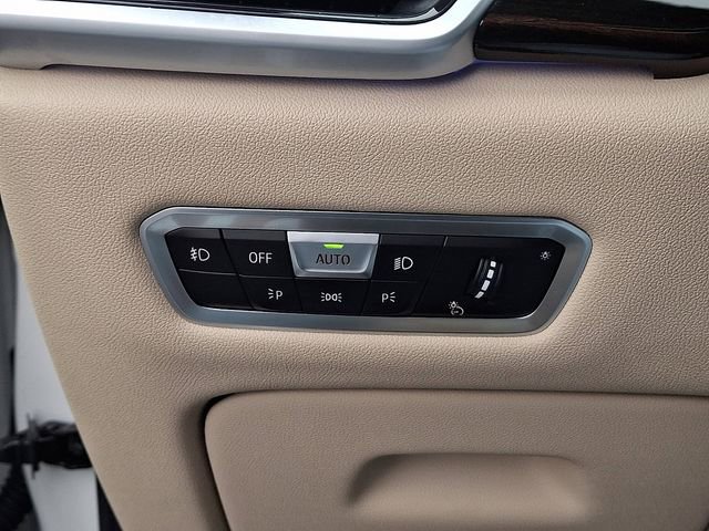 Used 2021 BMW X5 xDrive40i AWD/4WD image 29