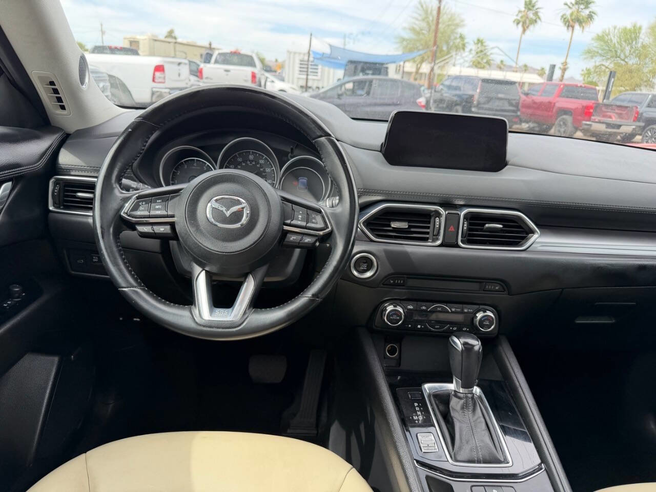 Used 2018 MAZDA CX-5 Touring w/ Preferred Equipment Package FWD image 23