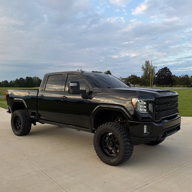 Used 2021 GMC Sierra 2500 Denali w/ Denali Black Diamond Edition AWD/4WD image 6