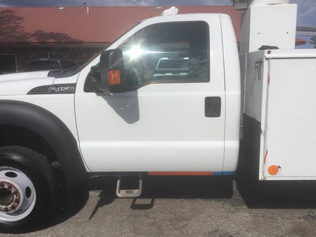Used 2011 Ford F450 XL w/ PWR Equipment Group RWD image 6