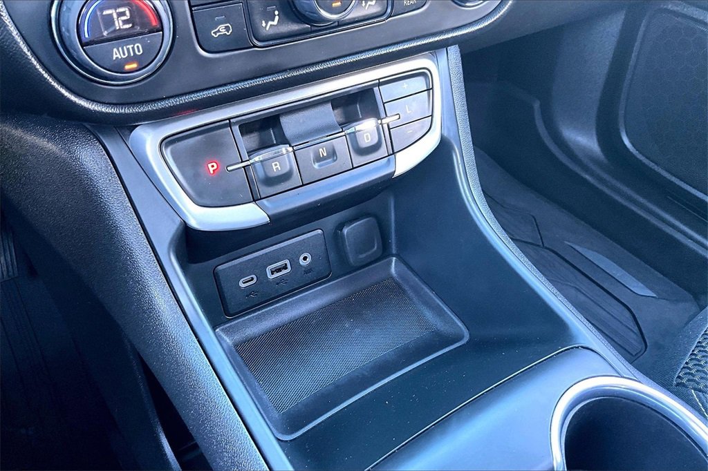 Used 2022 GMC Terrain SLE w/ Driver Convenience Package image 32