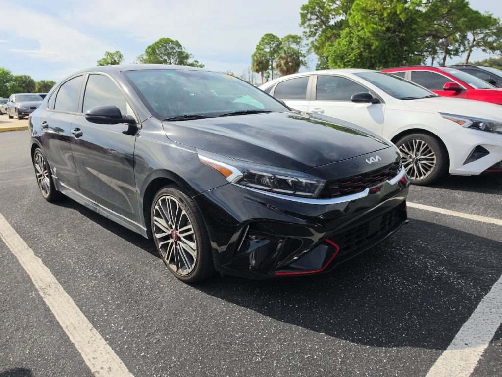 Certified 2023 Kia Forte GT w/ GT2 Package FWD image 4