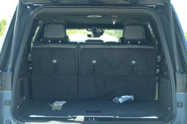 New 2026 Jeep Grand Wagoneer Summit AWD/4WD image 18