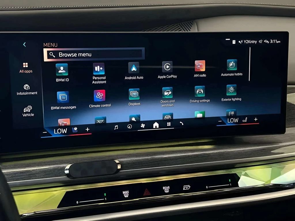 Used 2023 BMW 740i w/ Parking Assistance Package RWD image 21