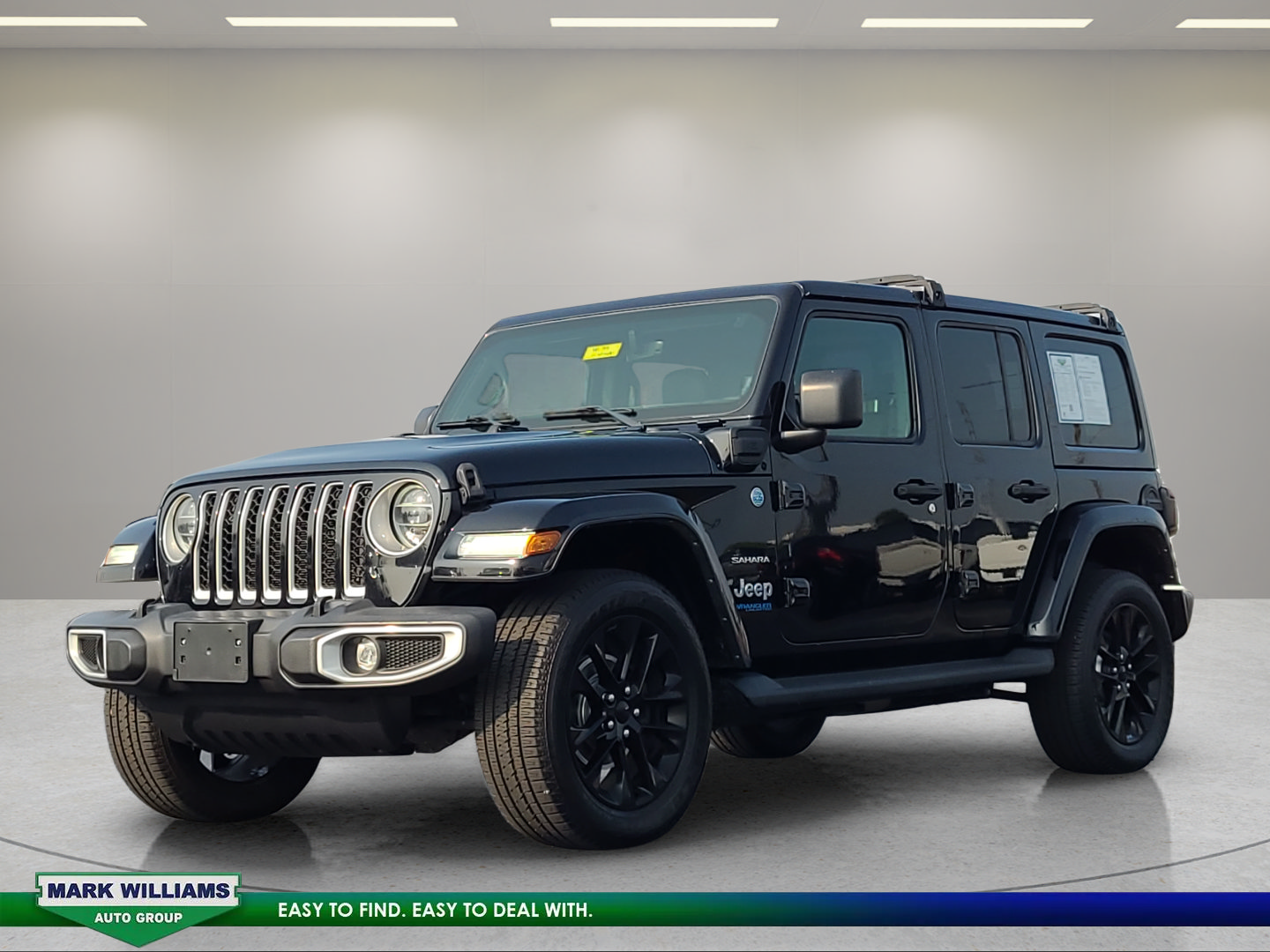 Used 2021 Jeep Wrangler Unlimited Sahara w/ Cold Weather Group AWD/4WD image 35