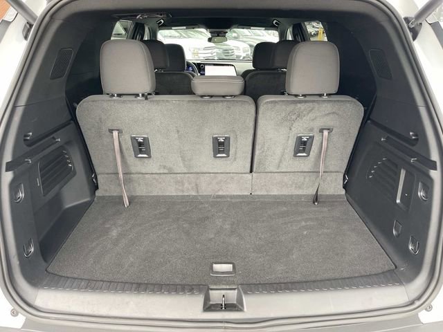 Used 2024 Chevrolet Traverse LT FWD image 15