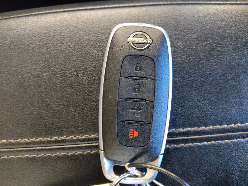 Used 2025 Nissan Sentra SV FWD image 32