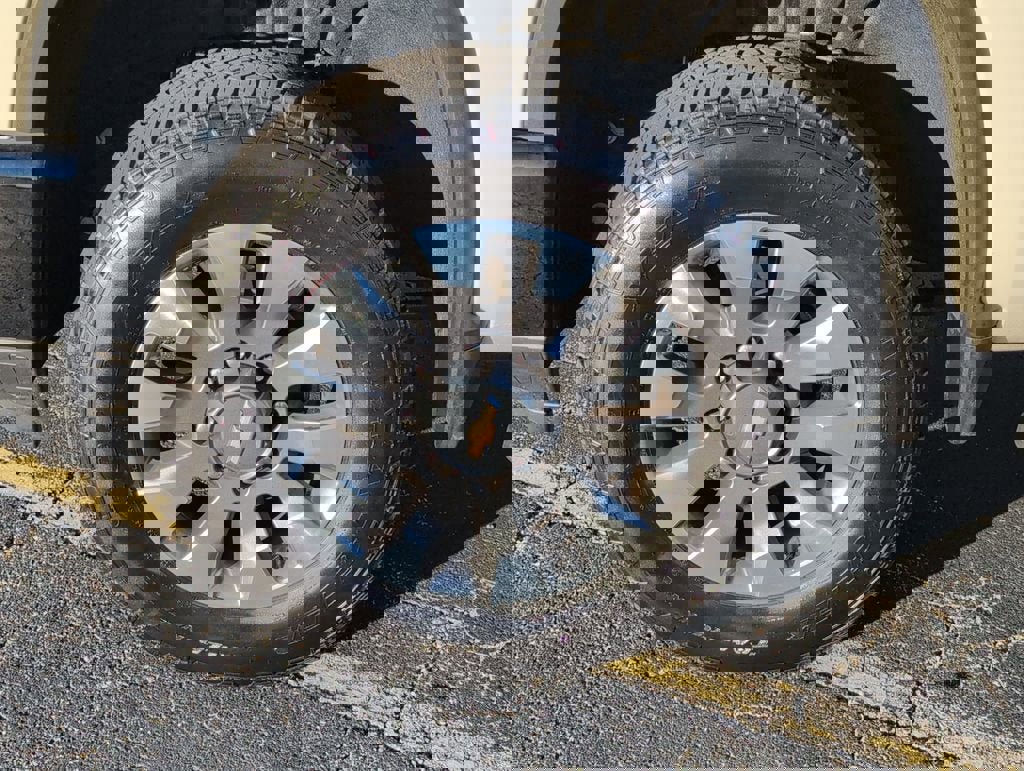 Certified 2026 Chevrolet Silverado 2500 Custom image 12