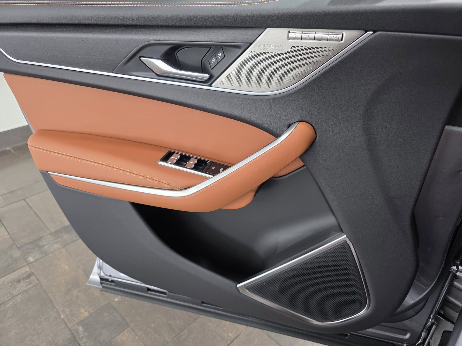 New 2026 Jaguar F-PACE R-Dynamic S image 20