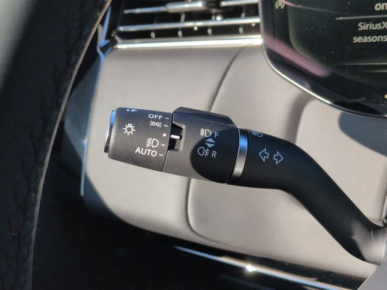 New 2026 Land Rover Range Rover Sport SE AWD/4WD image 28