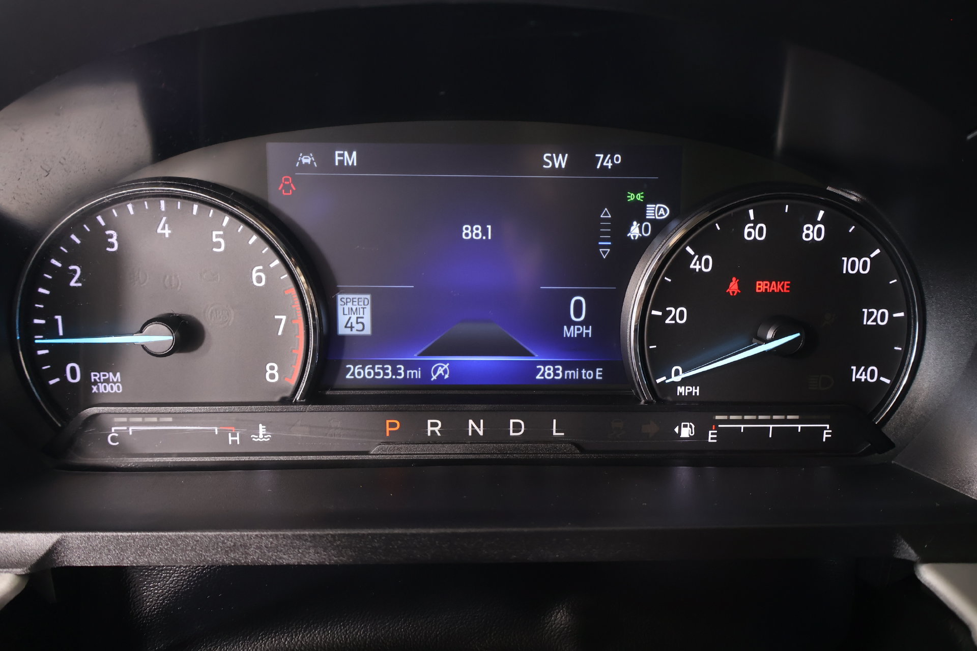 Used 2023 Ford Explorer XLT w/ Equipment Group 202A RWD image 4